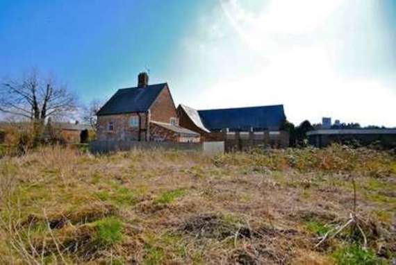 Spalding Common  Spalding, PE1...